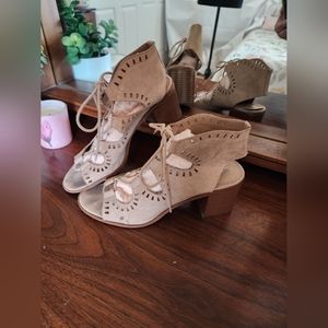 Mossimo Open Toe Lace Up Heels, Size 9.5